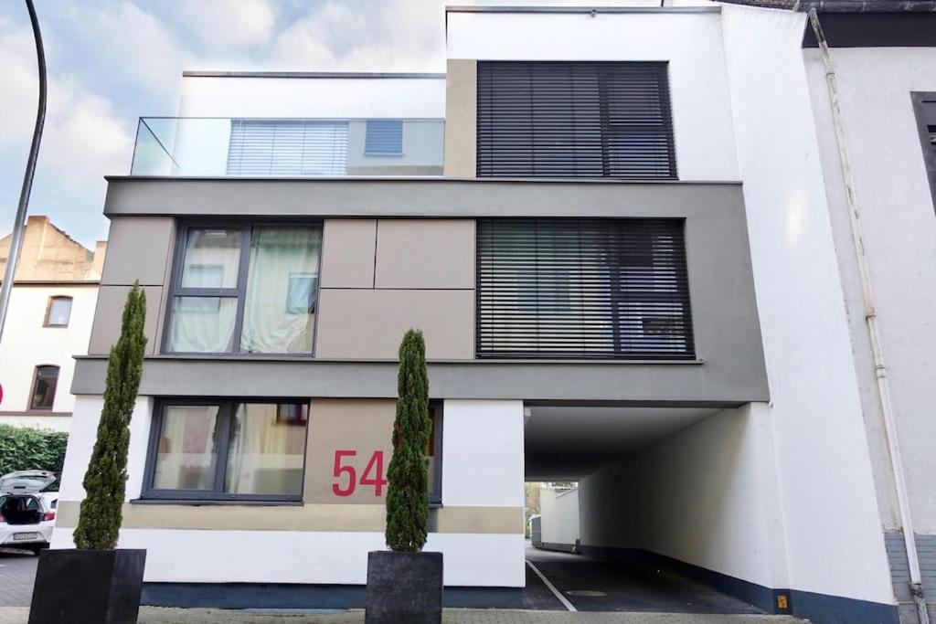Modernes Apartment Mit Privatem Stellplatz Wenige Minuten Von Der Innenstadt & Mosel Koblenz  Eksteriør billede