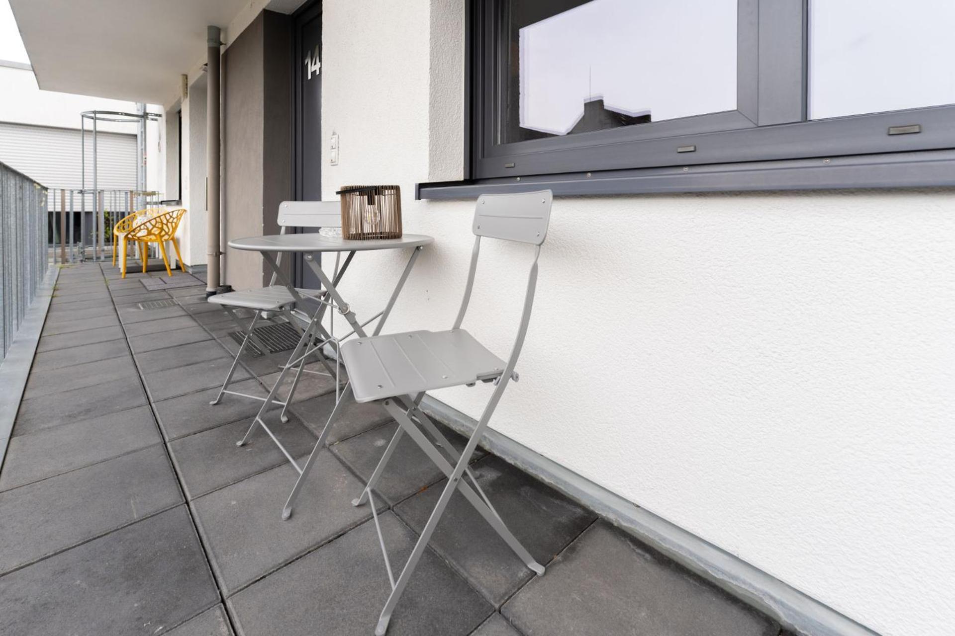 Modernes Apartment Mit Privatem Stellplatz Wenige Minuten Von Der Innenstadt & Mosel Koblenz  Eksteriør billede
